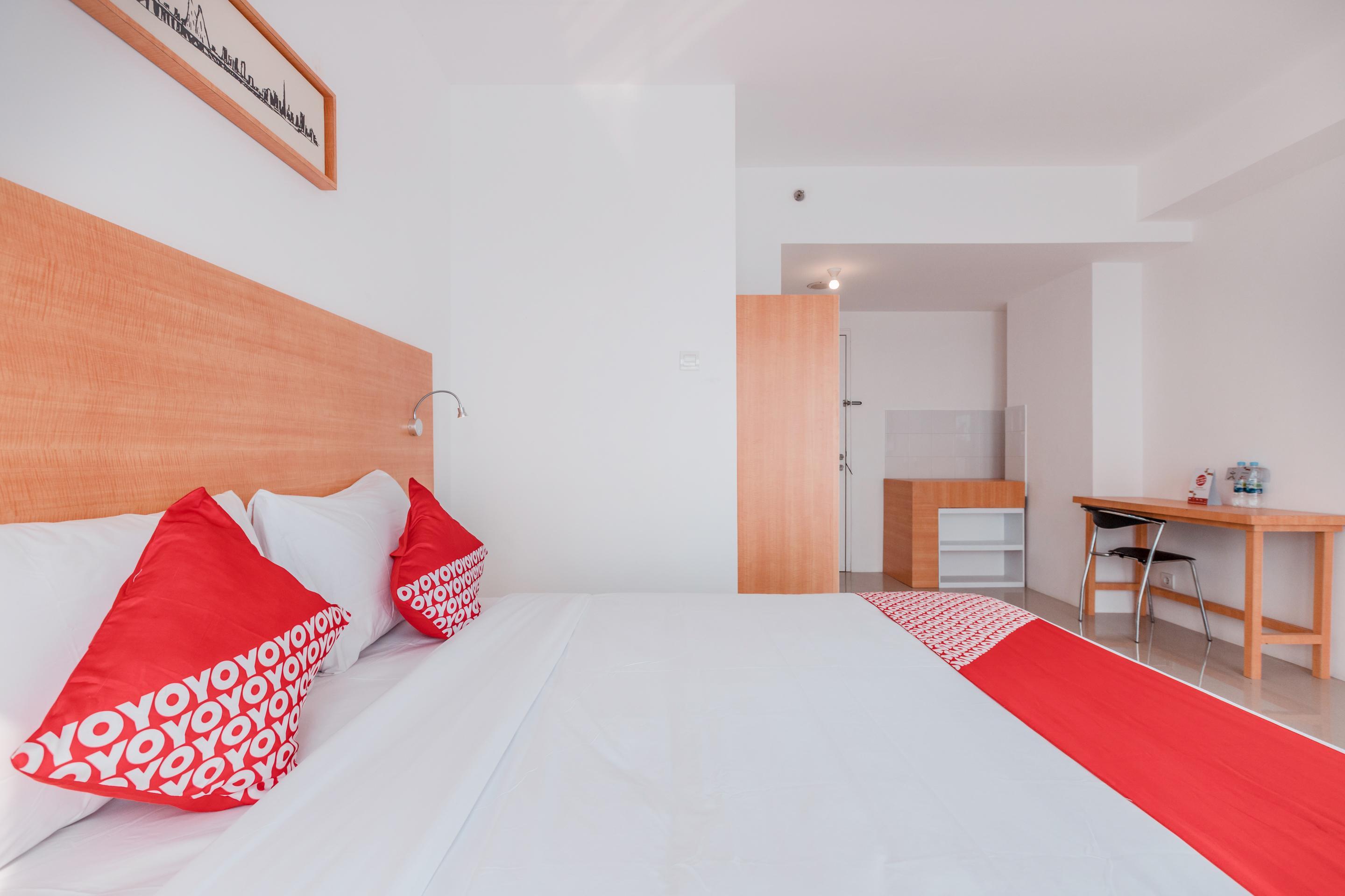 Hotel Oyo Flagship 766 Prima Orchard Bekasi Esterno foto